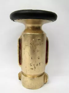 Boquilla de manguera contra incendios vintage Akron Brass Company NH ¡Limpiada y pulida! - Imagen 1 de 6