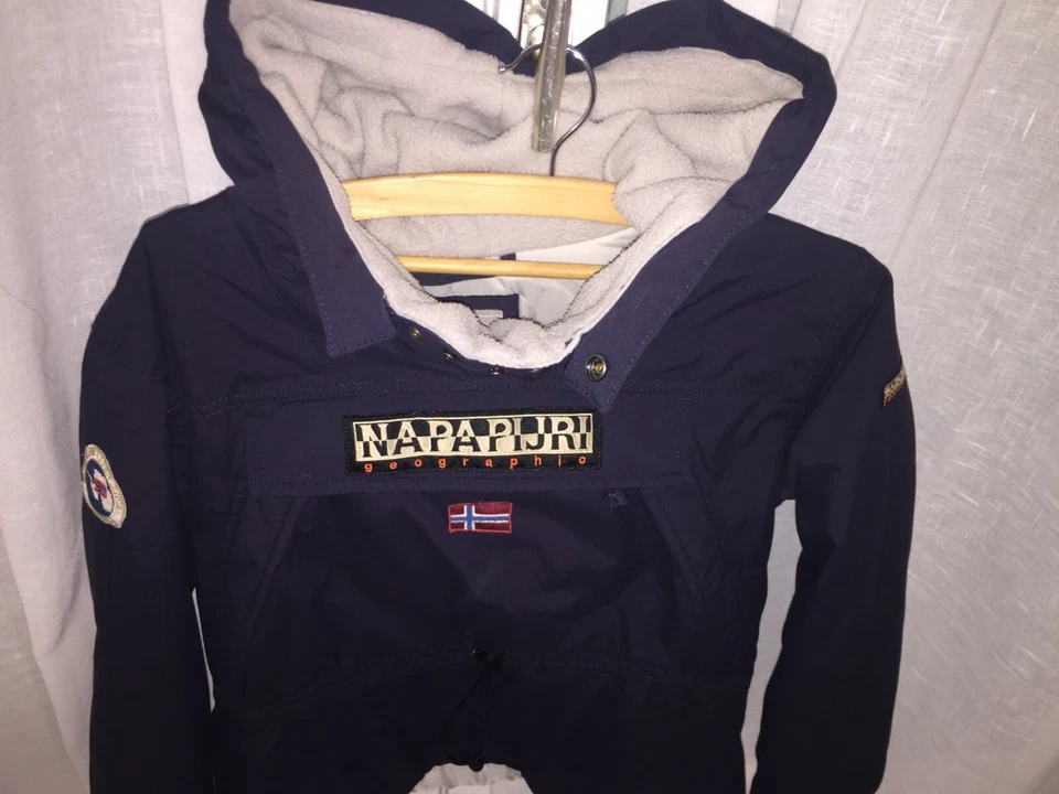 Blouson Skidoo Napapijri mixte (filles / garçons 16 ans) à 180 EUR  - Photo 1/4