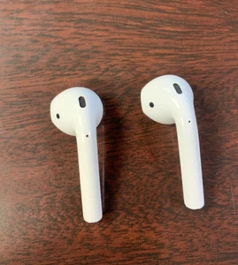 AirPod 2nd Gen - LEFT AirPod  Replacement ONLY (A2031) 100% Authentic - Picture 1 of 1