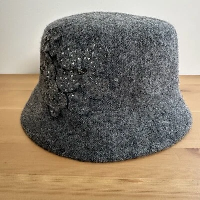 Nine West Gray Bucket Hat Womens OS Gray Floral Applique Wool Blend Sequin Hat - Image 1 of 4