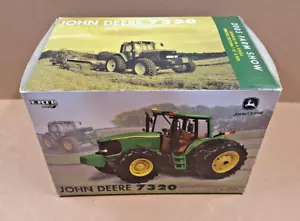 Ertl John Deere 7320 1/16 Tractor w/ Duals 2005 Farm Show 1 Of 2000 - Picture 1 of 5