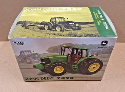 Ertl John Deere 7320 1/16 Tractor w/ Duals 2005 Farm Show 1 Of 2000 - Image 1 of 4