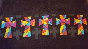 NEW HAND GYM TOWEL APPLIQUE BANDED * Black with Stained Glass Crosses - Picture 1 of 3