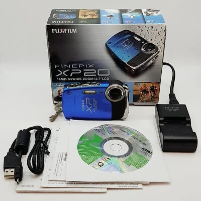 FUJIFILM Finepix XP20 14MP Blue Waterproof / Shockproof  Digital Camera - Image 1 of 4