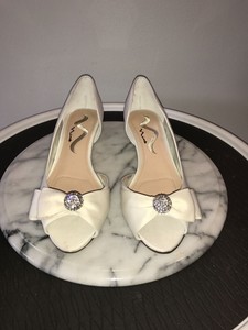 nina wedding wedges