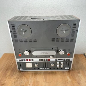 Revox A700 2-Spur Bandmaschine / Tape Recorder - Bild 1 von 18