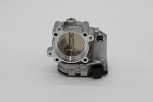 Maserati Quattroporte Throttle Body NO CORE REQUIRED OEM P/N 271572 - Bild 1 von 2