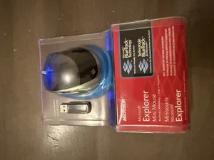 Microsoft Explorer Mouse Blue Track Technology NEW SEALED wireless USB - Picture 1 of 4