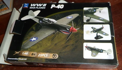 New Ray 1:48 P-40 WWII War Plane EZ Build Airforce Airplane Model Kit - Image 1 of 4