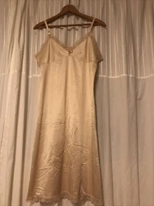 Vintage L’eggs Nightgown 100% Antron Beige Tan Lace Trim Full Slip Sz 36 - Picture 1 of 8