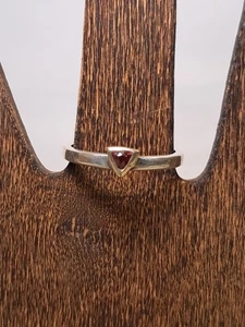 Neu mit Etikett Peyote Vogel rotes Dreieck Edelstein 925 Sterlingsilber Ringgröße 5,5 - Bild 1 von 5