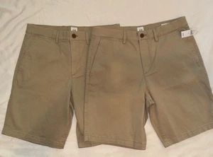 *Neu mit Etikett* Gap Essential khaki 9" Herrenshorts Academia adrette Chino Shorts 30 Paket 2 - Bild 1 von 5