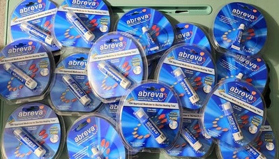 LOTE DE 20 *Crema para tratamiento de ampollas de herpes labial/fiebre Abreva + mezcla de bomba* ¡Leer por favor! Foto 1 de 3