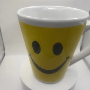 Smiley Gesicht Kaffeebecher - Bild 1 von 9