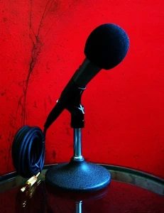 Vintage 1980's Realistic Highball / Shure SM58 dynamic microphone Hi Z w extras - Picture 1 of 14