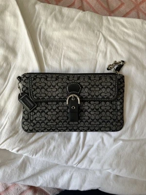 COACH Vintage Y2K Soho Buckle Flap Wristlet Wallet Black & Gray EUC - Image 1 of 4