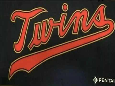 Minnesota Twins MLB  Beach Towel (SGA) (NEW) Cover
