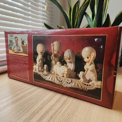 VTG Precious Moments 9Pc Nativity Set Come Let Us Adore Him Enesco 104000 - READ - Image 1 of 4