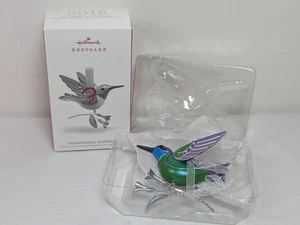 Hallmark Colibrì Sorpresa Ricordi Ornamento Verde Viola Blu 2018 - Foto 1 di 6