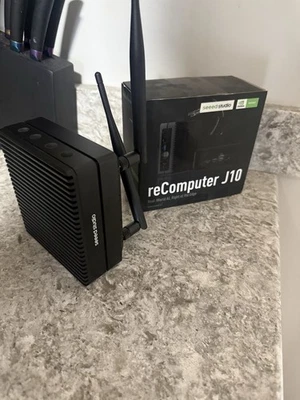 ReComputadora Seeed Studio J1010 Edge AI Dispositivo Jetson Nano Módulo NVIDIA Foto 1 de 2