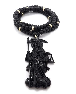 Colgante Jet Black Santa Muerte Santa Muerte y collar de cuentas de madera de 6 mm 30" Foto 1 de 4