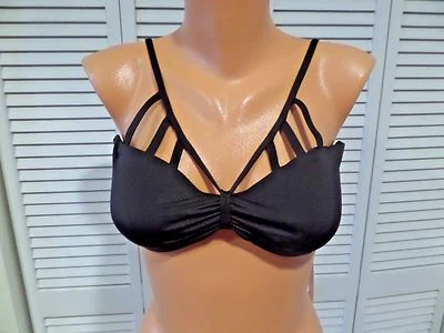 Nuevo con etiquetas Top de bikini para mujer Zinke corte frontal Emerson talla L en negro con tiras Foto 1 de 4