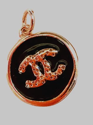 Stunning  CC Chanel Button charm / zip pull / dress-button CC/ pendant? stamped. - Image 1 of 4