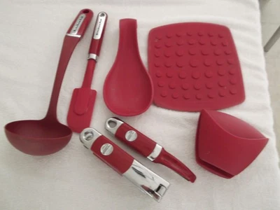 KitchenAid Utensils Lot of 7 Red Very Good Condition - Image 1 of 4