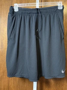 Nike Dri-Fit Black Youth Shorts X-Large 16 Pull On Draw String Swoosh - Picture 1 of 5