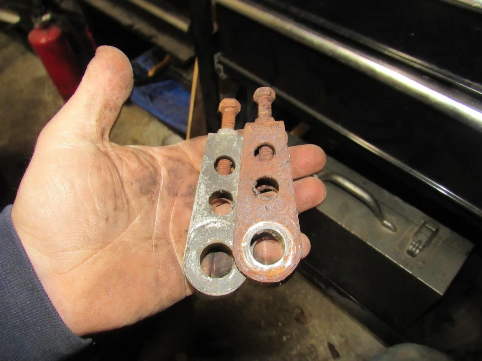 Ajustadores de cadena de transmisión Kawasaki KZ750 M CSR 1982 Foto 1 de 1