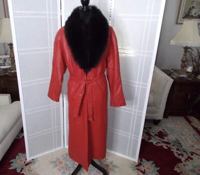 Vntg Greg Bell Long Red Leather Coat W/Detachable Black Fox Fur Collar & Belt M - Image 1 of 4