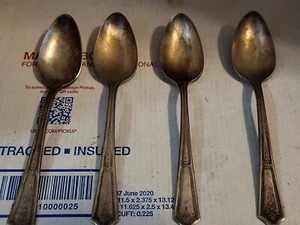 R.C. Co. Boutique Teaspoons Silver Plated 4 Pc. Wear Patina Tarnish Photos Descr - Picture 1 of 9