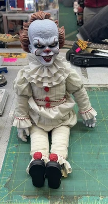 "Muñeca payaso de miedo de película de terror de peluche IT Pennywise 18""" Foto 1 de 4