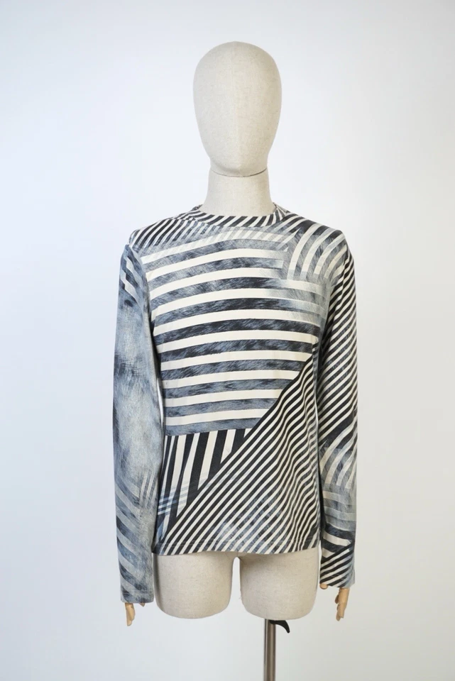 Top manga larga estampado geométrico Just Cavalli hecho en Italia talla M Foto 1 de 4