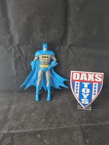 McFarlane DC Multiverse Batman Detective (Blue Suit) 7.5" Figure - Picture 1 of 3