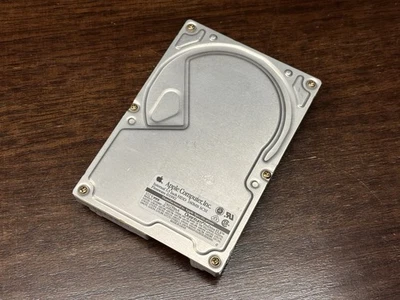 Disco duro SCSI Quantum 160 MB 50 pines 3,5" sistema Apple Macintosh 7,1 instalado Foto 1 de 2