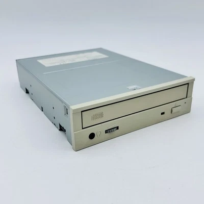 1997 Toshiba CD-ROM Internal Desktop Drive 5.25 Model: XM-6002B - Image 1 of 4