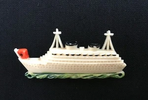 Antique Celluloid Brooch of an Ocean Liner - Rare - SS Bremen or SS Europa? - Picture 1 of 4