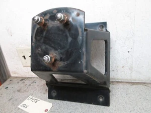 87 88 89 90 91 92 JEEP TJ WRANGLER FACTORY SPARE TIRE BRACKET MOUNT - Imagen 1 de 4