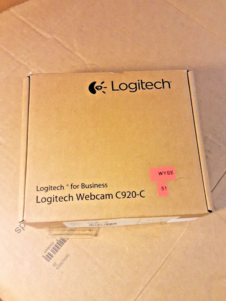Logitech Pro C920 Full HD 1080p/30fps Video Calling Webcam - Image 1 of 4