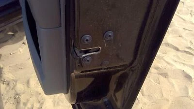 Оригинальная защелка для правой передней двери с стержнями/кабелями для Dodge Durango 2004-2009 годов выпуска - Изображение 1 из 4