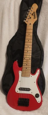 Guitarra Eléctrica Rockwood By Hohner Talla Juvenil con Estuche Foto 1 de 4