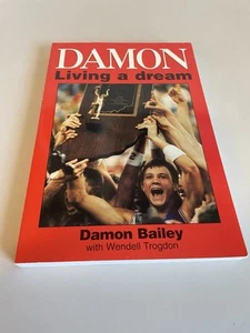1990 Indiana University IU All-American Damon Bailey signed Autogramm Buch - Bild 1 von 3