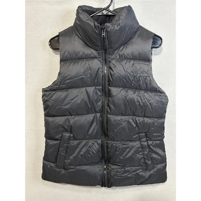 OLD NAVY Mens Black Puffer Vest Size Medium Full Zip Front Quilted Nylon Outdoor - Image 1 of 4
