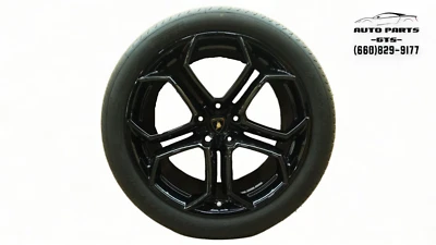 LLANTA TRASERA Y NEUMÁTICO LAMBORGHINI AVENTADOR LP700 20"x12" OEM 470601025A Foto 1 de 4