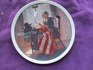 Vintage nummeriert Knowles China Norman Rockwell Muttertag Stolz 1980 Teller - Bild 1 von 3