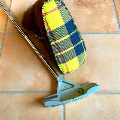 Taylormade Tp Reserve Center Shaft Putter 33 Sheamus Cover - Image 1 of 4