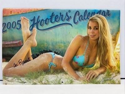 HOOTERS Calendar 2005 With One Cover Dedication, Four Matched Signatures D01 - Image 1 of 4