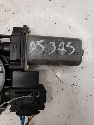 Motor de ventana delantera izquierda usado se adapta a: BMW 328I 2014 SDN delantero izquierdo grado A Foto 1 de 4