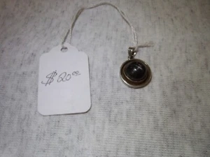 Black Onyx Pendant - Picture 1 of 4